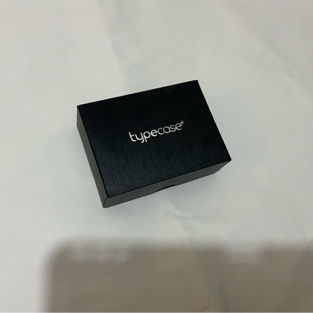 Typecase *NIB* Men’s Wallet Card Holder with Air Tag Holder, RFID Blocking